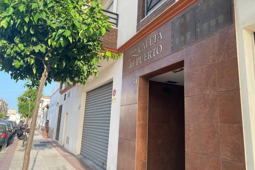 Apartamento primera línea playa. Vistas al mar Caleta de Vélez Exterior foto